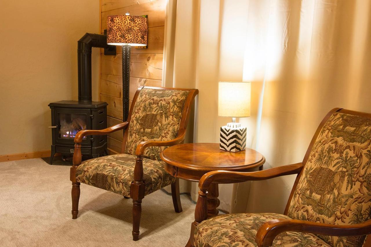 Lazy Bear Lodge Valle Crucis Exterior photo
